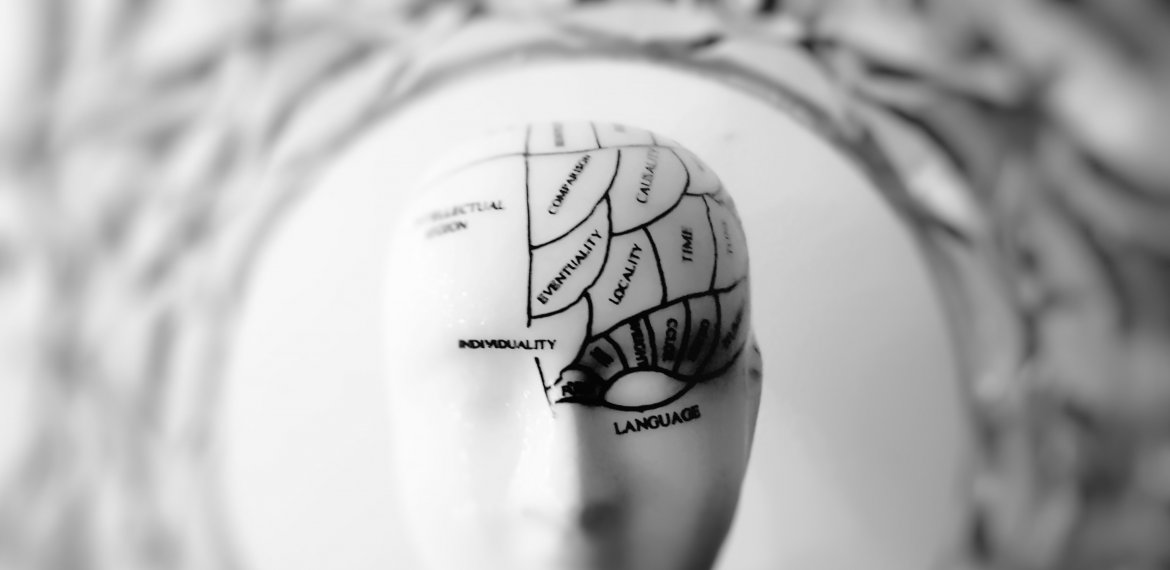 Mózg rozpoznaje twarze bez udziału świadomości